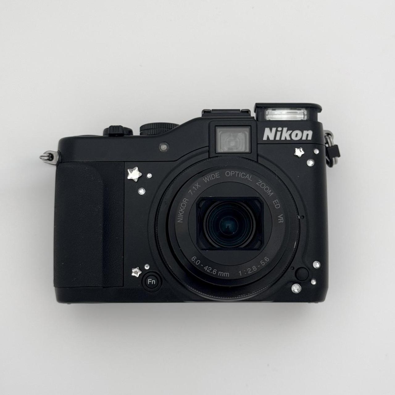 Nikon Coolpix P7000 Digital Camera Bundle ✧˚ . 🐈⬛...